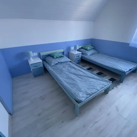 Pacsirta Vendeghaz 別荘 チョパク