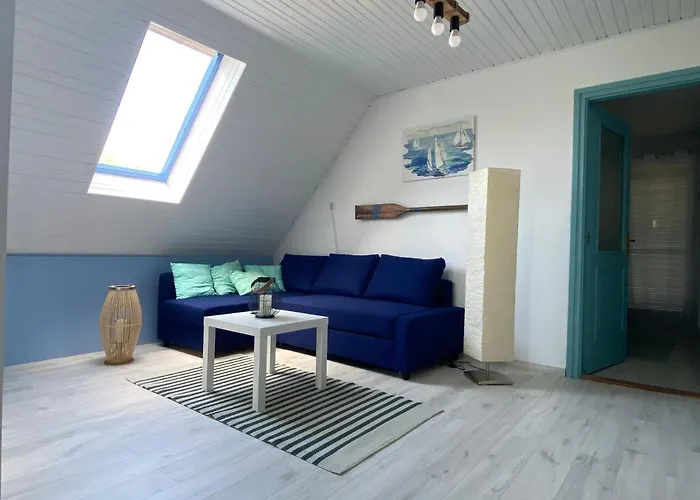 Pacsirta Vendeghaz * Чопак