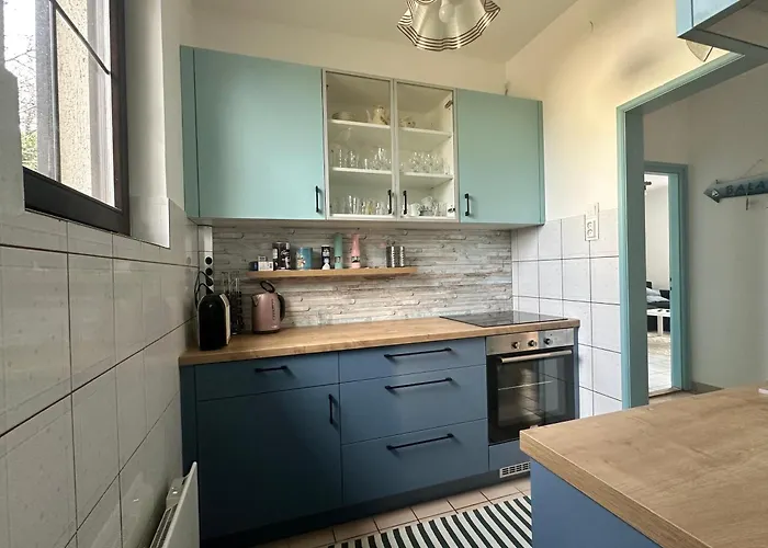 Pacsirta Vendeghaz * Чопак